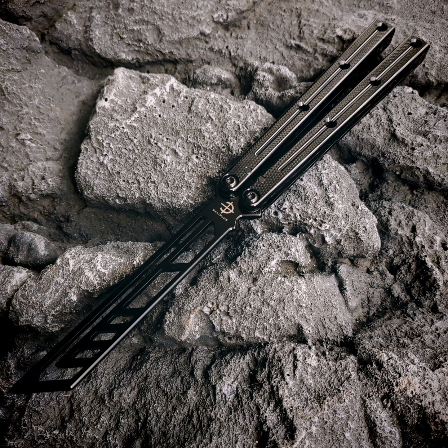 baliplus 7075 kraken trainer Side slot version v3 clone Aluminum alloy handle stainless steel blade Bushing