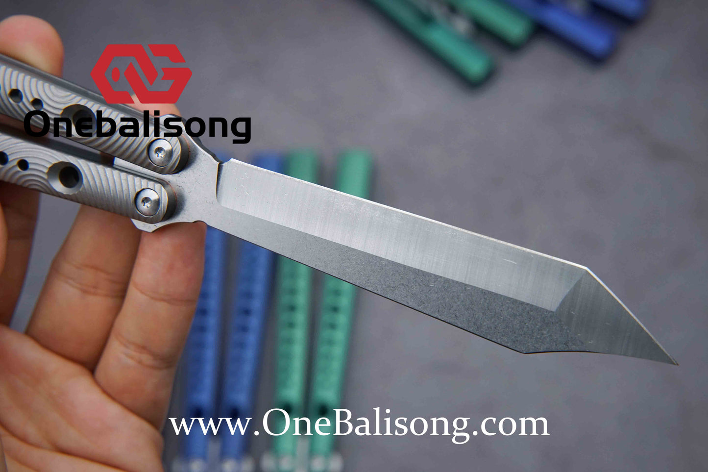 theone corrugation REP clone Titanium alloy-handle stainless steel blade bushings D2