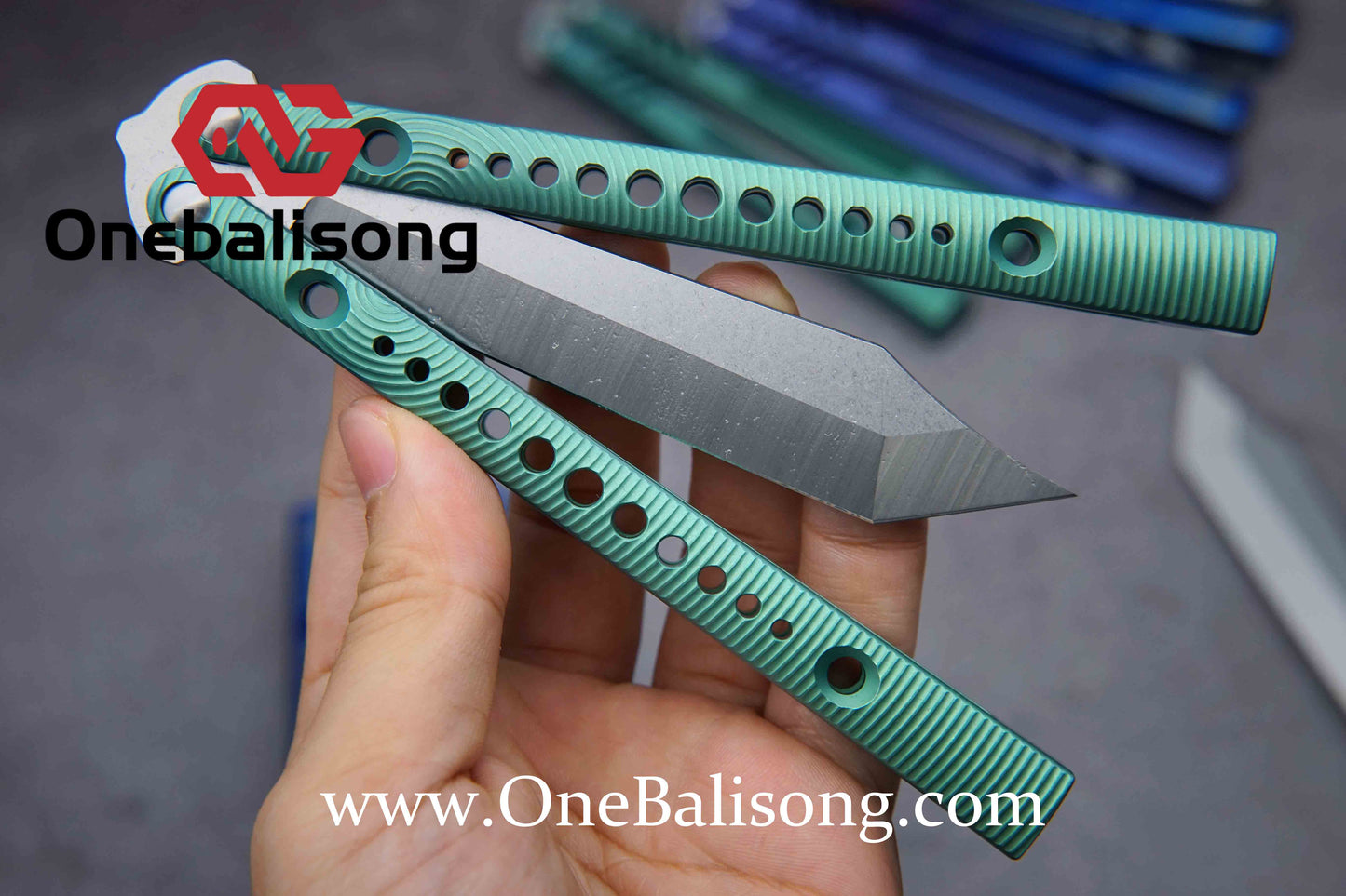 theone corrugation REP clone Titanium alloy-handle stainless steel blade bushings D2