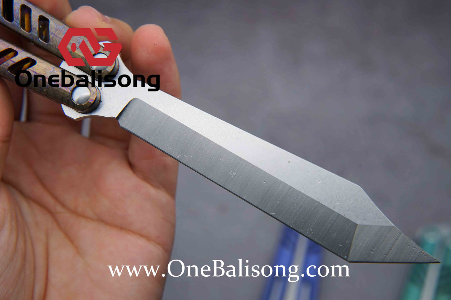 theone One-piece REP clone Titanium alloy-handle stainless steel blade bushings