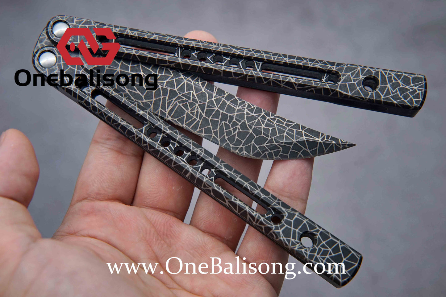 theone monarch v2 clone Titanium alloy-handle stainless steel blade bushings D2
