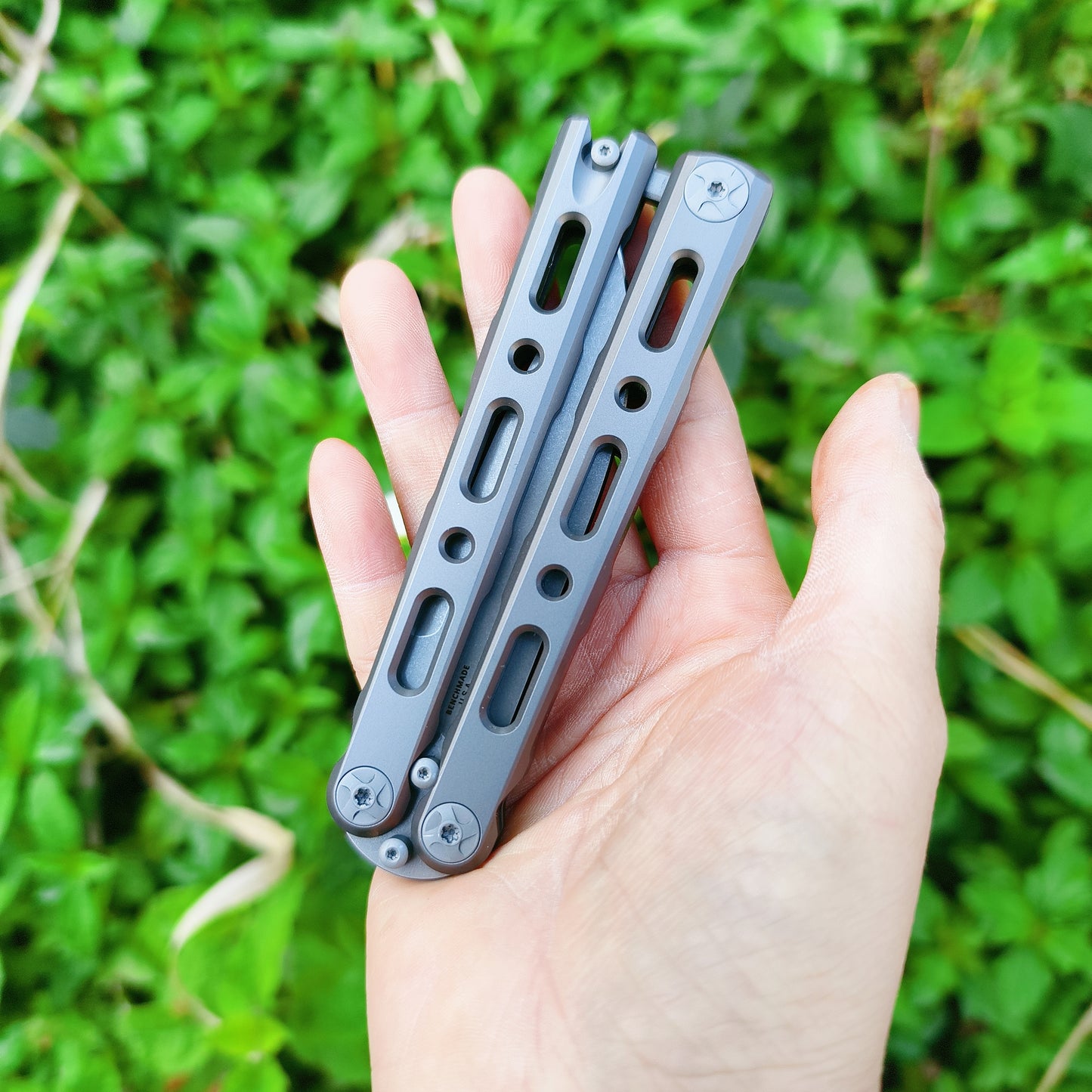 Baliplus BM85/BM82 Balisong Clone Titanium Alloy Handle VG-10 Stainless Steel Blade Double Sided KVT Structure