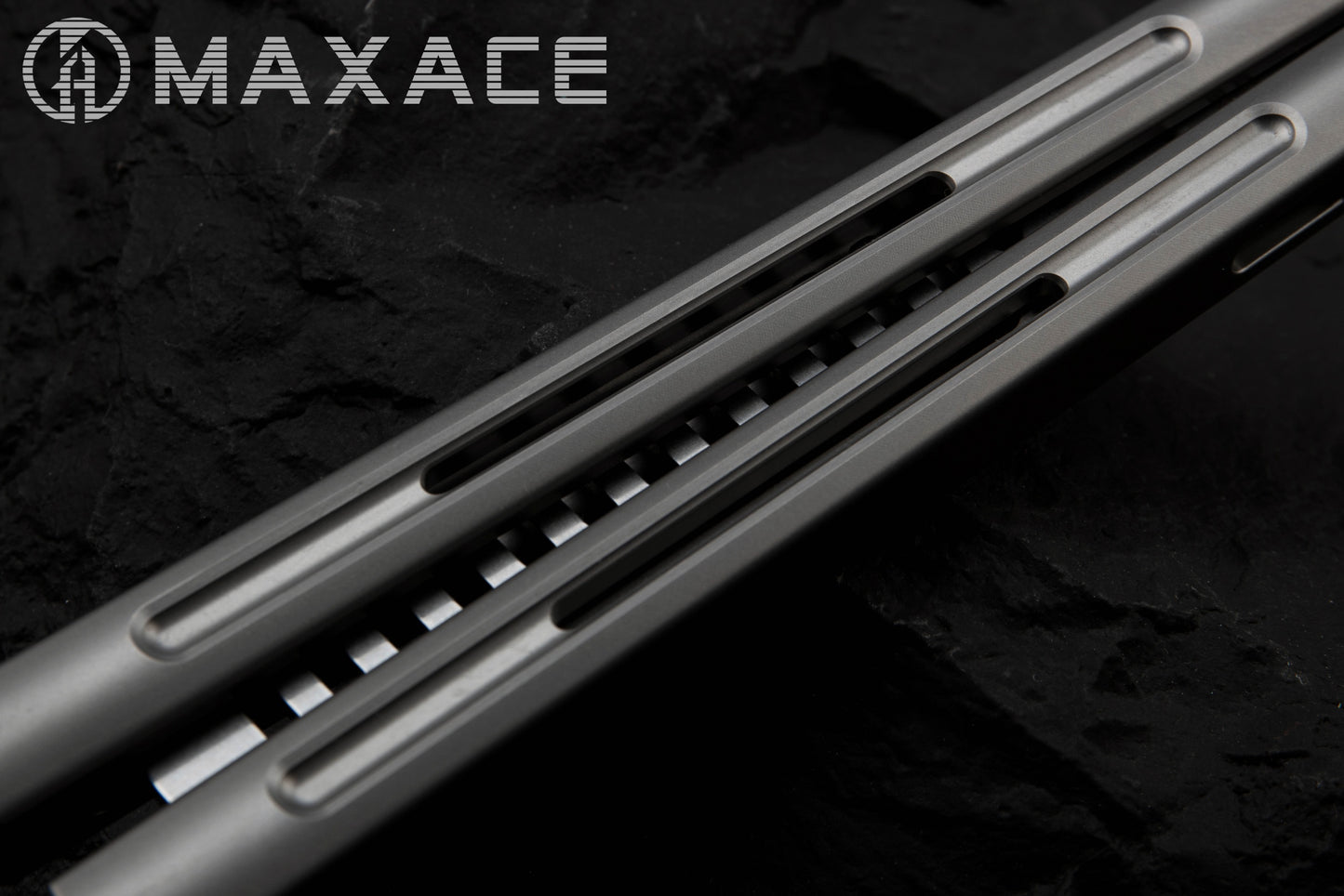 Maxace Apostle 2.0 M390 Steel Blade Integral Titanium Handles Pinless