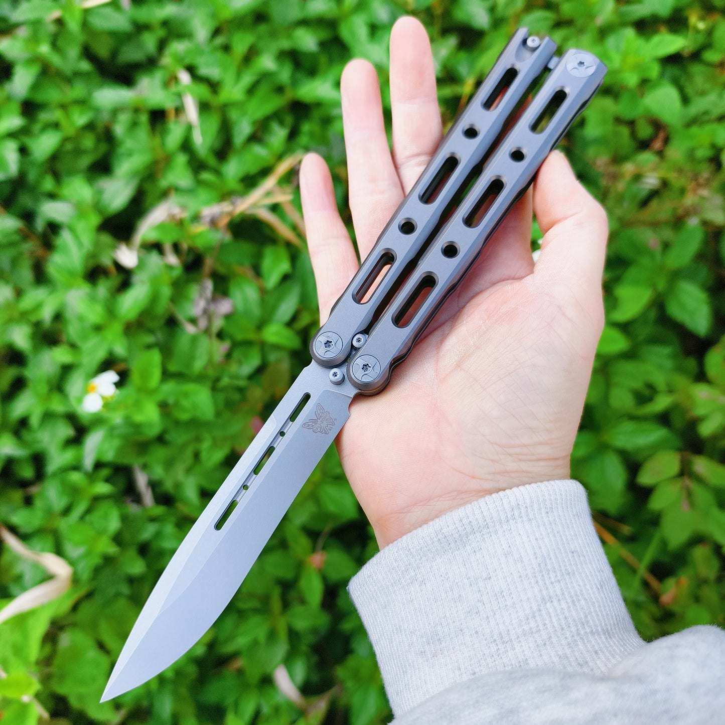 Baliplus BM85/BM82 Balisong Clone Titanium Alloy Handle VG-10 Stainless Steel Blade Double Sided KVT Structure