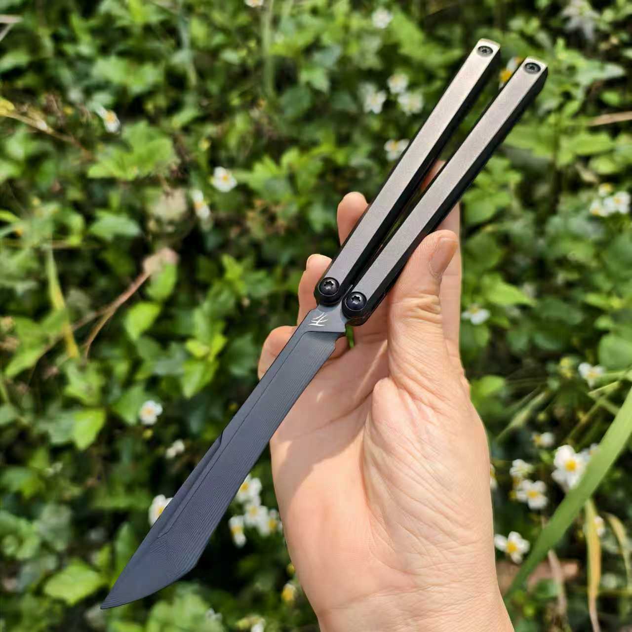 Baliplus Gaboon Balisong Clone Titanium Alloy Handle 14C28N Stainless Steel Blade Sandwich Structure