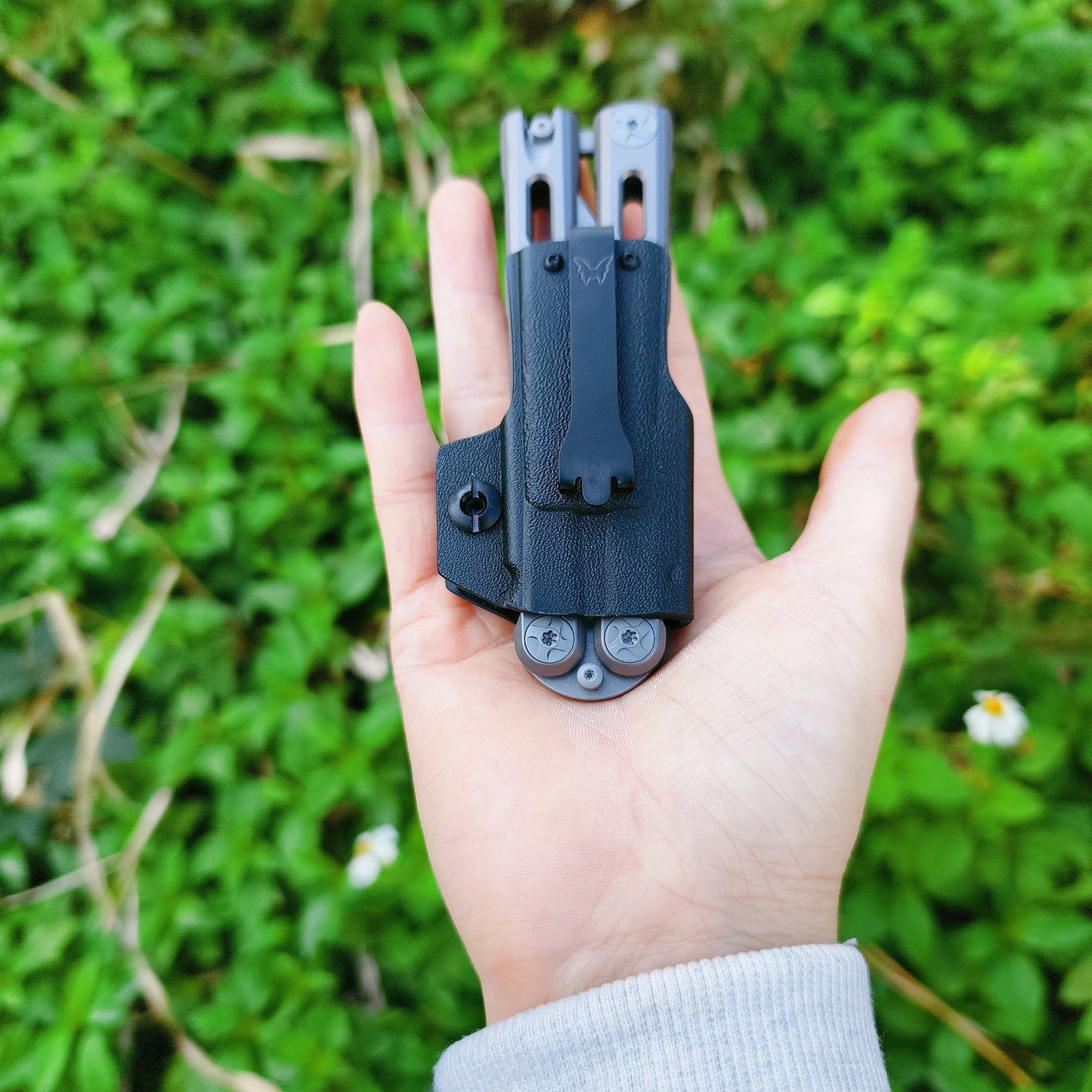 Baliplus BM85/BM82 Balisong Clone Titanium Alloy Handle VG-10 Stainless Steel Blade Double Sided KVT Structure