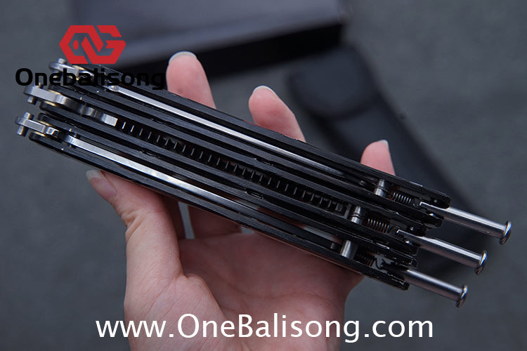 Bamboo Joint Balisong Black and brushed dual color bamboo handle with mortise and tenon structure Handle Stainless steel Blade