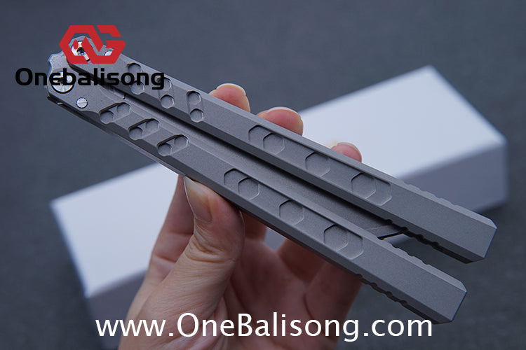 Cold Blade Hex Balisong Customization REP Sandblasting Version 7075 Aluminum Alloy Handle 420 Stainless Steel Fake Blade Bushing