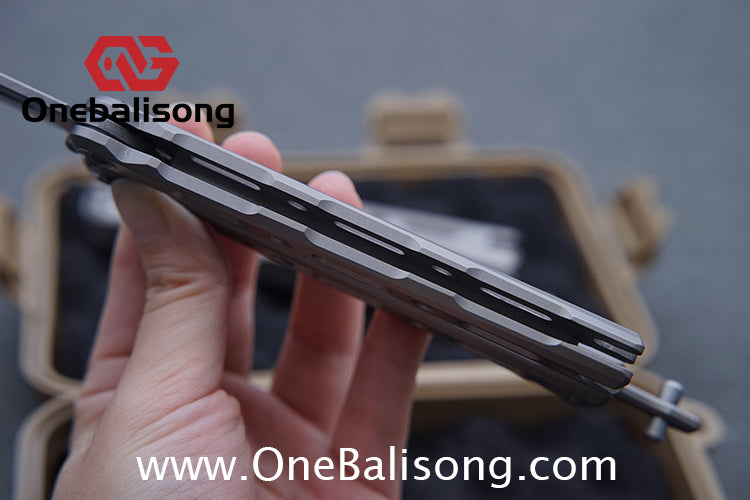 Mini Roar 82 Balisong Titanium Alloy Handle M390/MAGNACUT Stainless Steel Blade integrated Structure