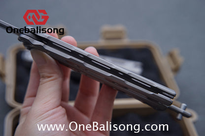 Mini Roar 82 Balisong Titanium Alloy Handle M390/MAGNACUT Stainless Steel Blade integrated Structure