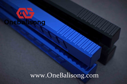 Theone Aluminum Falcon Balisong Clone Aluminum alloy-handle stainless steel blade bushings