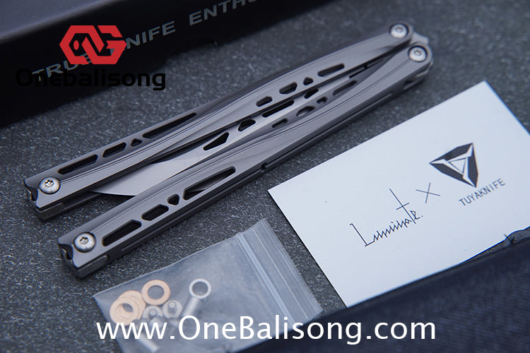 TUYAKNIFE Jormungandr Balisong TC4 Titanium Alloy Handle M390 Stainless Steel Blade Bushing