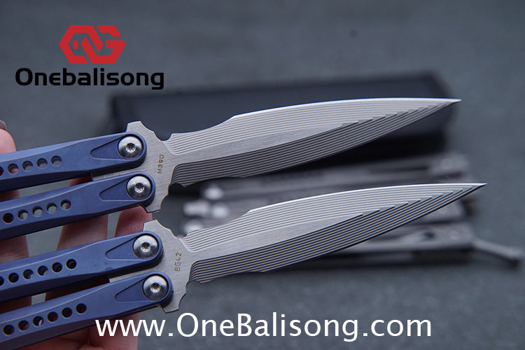 Roar Number 5 Bie Balisong TC4 Titanium Alloy Handle Steps Pattern M390/BG42 Stainless Steel Blade Sandwich Structure