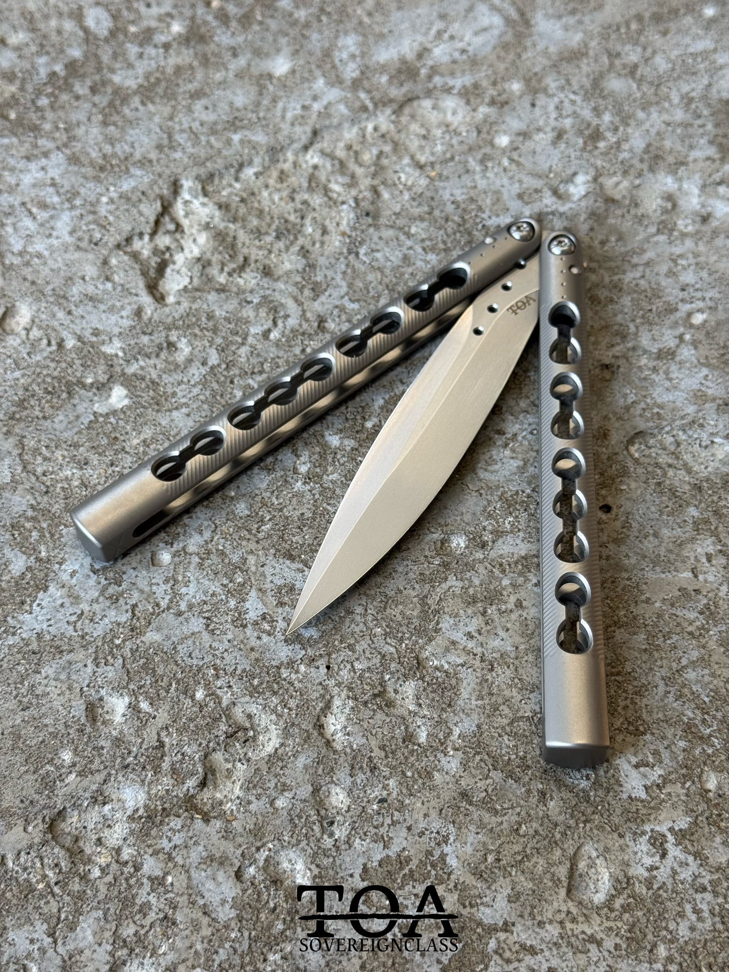 TOA DS-1 Original Balisong TC4 Titanium Alloy Handle Stainless Steel Blade Integrated Structure Bushing